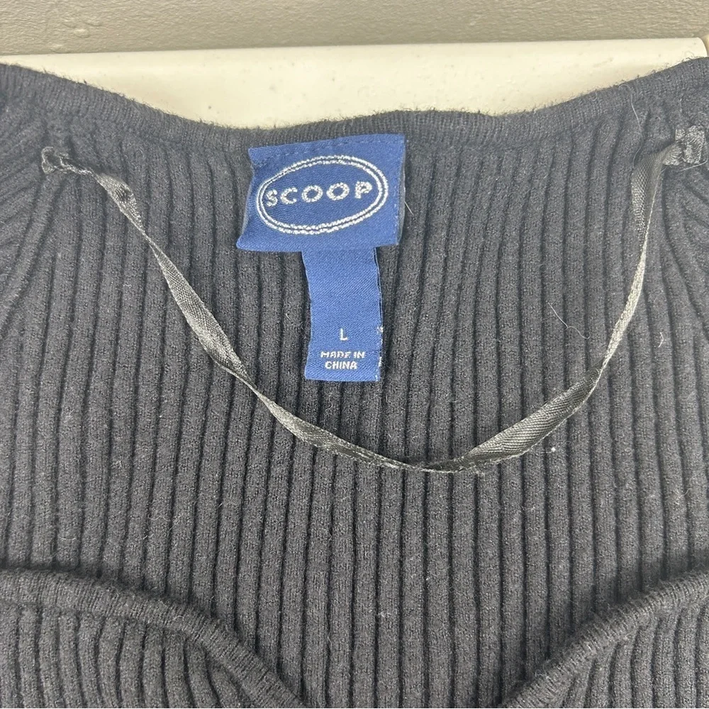 Elegant Black Ribbed Women's Sweater